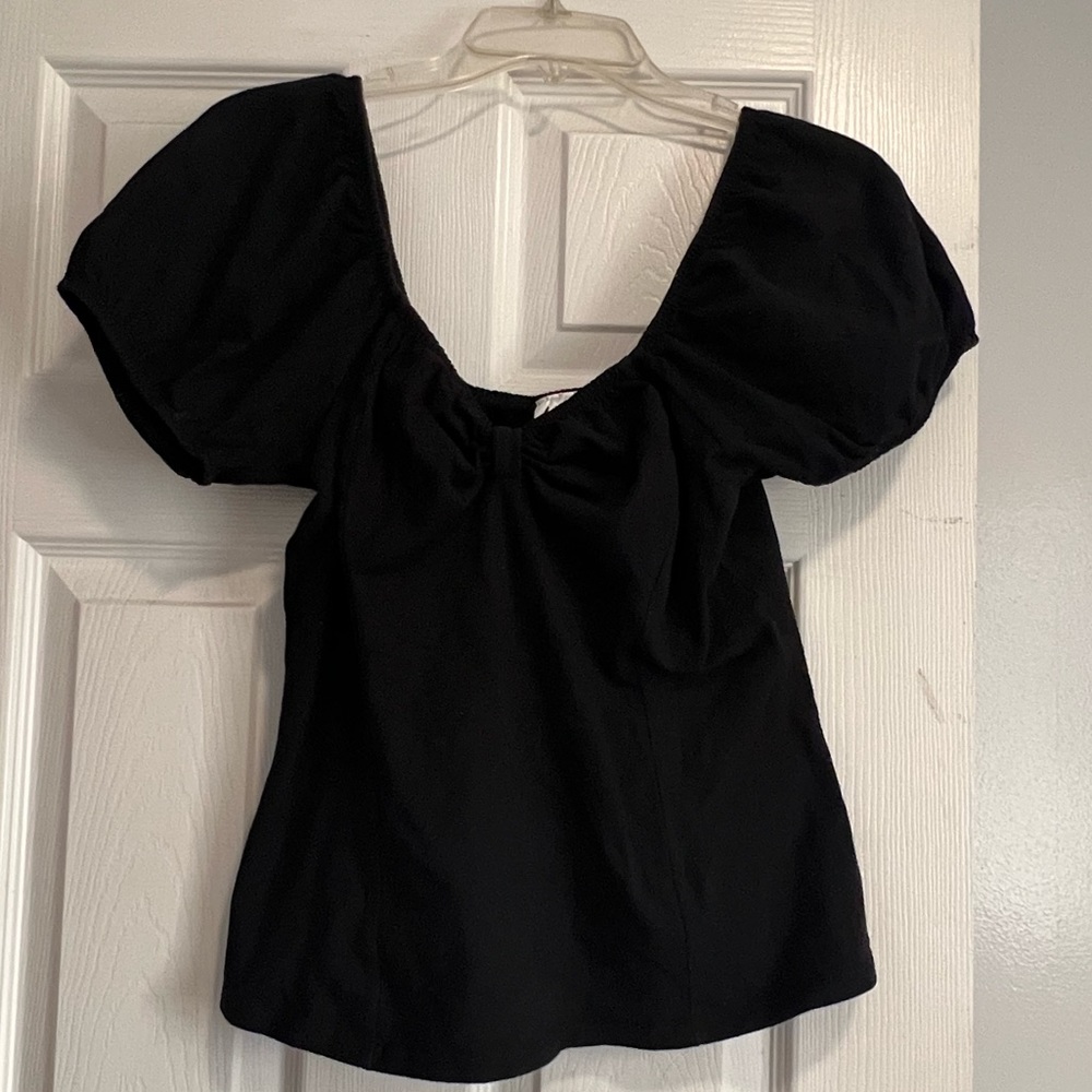 Powder puff top vixen by Micheline Pitt